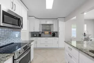 1701 SW 8th Ave, Boynton Beach, FL 33426 - Photo 7