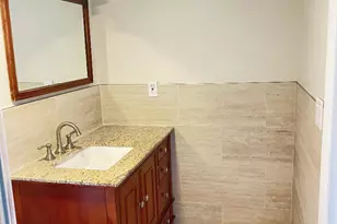 301 SE 3rd St, Dania Beach, FL 33004 - Photo 15