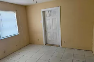 1676 W 10th St, Riviera Beach, FL 33404 - Photo 13