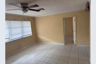 1676 W 10th Street, Riviera Beach, FL 33404 - Photo 5