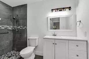 847 SW 118th Terrace, Davie, FL 33325 - Photo 17