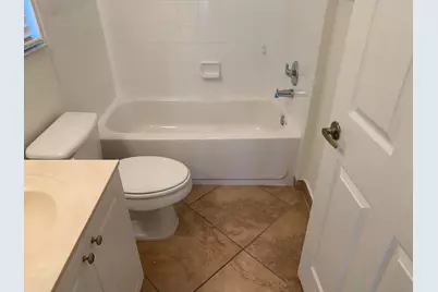 101 Lake Monterey Circle, Boynton Beach, FL 33426 - Photo 9