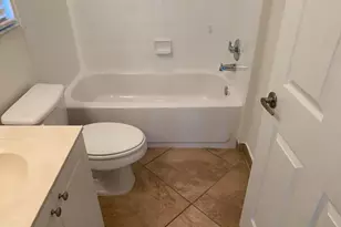 101 Lake Monterey Cir, Boynton Beach, FL 33426 - Photo 9