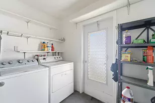 8304 NW 59th St, Tamarac, FL 33321 - Photo 25
