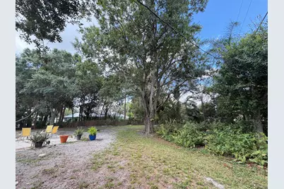 2342 SE Seamist Street, Port Saint Lucie, FL 34952 - Photo 15