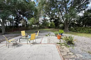 2342 SE Seamist St, Port Saint Lucie, FL 34952 - Photo 13