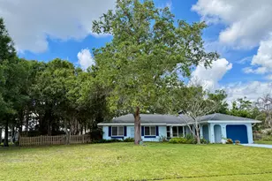 2342 SE Seamist St, Port Saint Lucie, FL 34952 - Photo 3