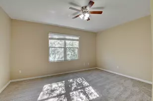 113 Hemingway Ct, Palm Springs, FL 33461 - Photo 11