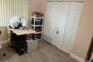212 Lake Susan Ln, West Palm Beach, FL 33411 - Photo 25
