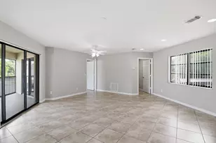 2625 Heathcote Dr, Fort Pierce, FL 34982 - Photo 9