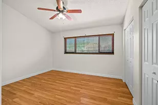 2700 S Oakland Forest Dr, Oakland Park, FL 33309 - Photo 23
