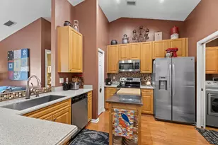 4652 SW Alpha St, Port Saint Lucie, FL 34953 - Photo 7