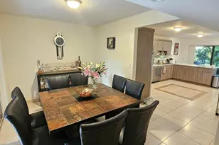 1412 SW 110th Way, Davie, FL 33324 - Photo 7