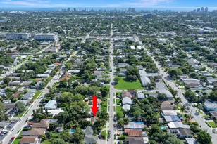 713 NE 35th St, Oakland Park, FL 33334 - Photo 23