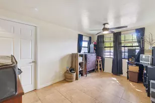 713 NE 35th St, Oakland Park, FL 33334 - Photo 19