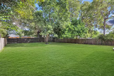 713 NE 35th Street, Oakland Park, FL 33334 - Photo 7