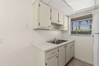 504 9th Avenue N #508, Lake Worth, FL 33460 - Photo 9