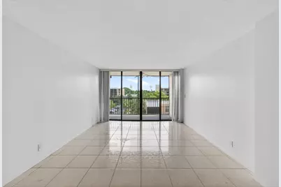 12 Royal Palm Way #501, Boca Raton, FL 33432 - Photo 17