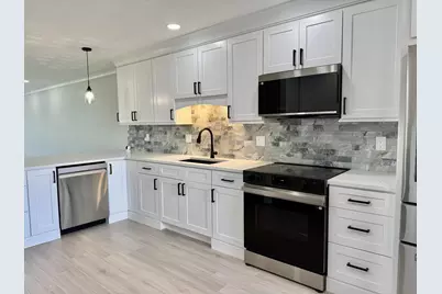 1740 NW 19th Terrace #Apt 201, Delray Beach, FL 33445 - Photo 5