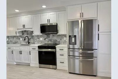 1740 NW 19th Terrace #Apt 201, Delray Beach, FL 33445 - Photo 7
