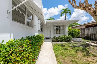 1029 Andrews Road, West Palm Beach, FL 33405 - Photo 3