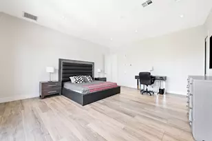 1100 SE 5th Ct, Deerfield Beach, FL 33441 - Photo 23