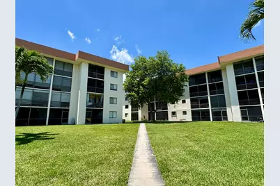 5981 Via Vermilya #208, Lake Worth, FL 33462 - Photo 1