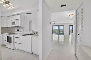 7370 S Oriole Blvd, Delray Beach, FL 33446 - Photo 5