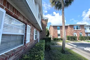 413 N Cypress Dr, Jupiter, FL 33469 - Photo 25