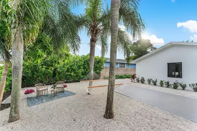 608 SE 2nd Avenue, Delray Beach, FL 33483 - Photo 3