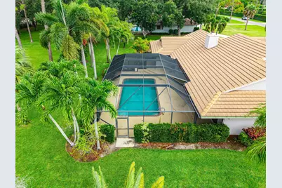 9405 Dundee Drive, Lake Worth, FL 33467 - Photo 3