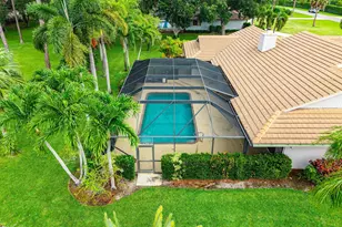 9405 Dundee Dr, Lake Worth, FL 33467 - Photo 3