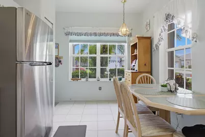 848 NW Sorrento Lane, Port Saint Lucie, FL 34986 - Photo 9