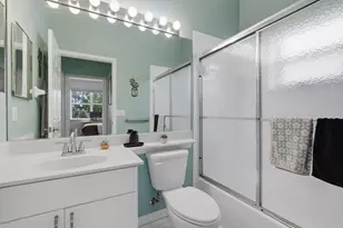 848 NW Sorrento Ln, Port Saint Lucie, FL 34986 - Photo 21