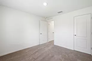 375 SW Dwight Ave, Port Saint Lucie, FL 34983 - Photo 17