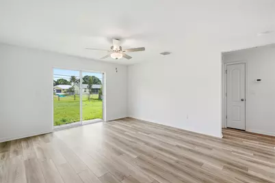 375 SW Dwight Avenue, Port Saint Lucie, FL 34983 - Photo 7