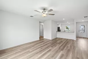 375 SW Dwight Ave, Port Saint Lucie, FL 34983 - Photo 9