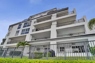 615 Bayshore Dr, Fort Lauderdale, FL 33304 - Photo 1