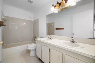 9297 Laurel Green Dr, Boynton Beach, FL 33437 - Photo 19