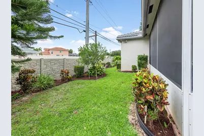 8540 Cypress Glen Court, Lake Worth, FL 33467 - Photo 19
