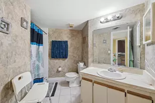 1530 SE Royal Green Cir, Port Saint Lucie, FL 34952 - Photo 19