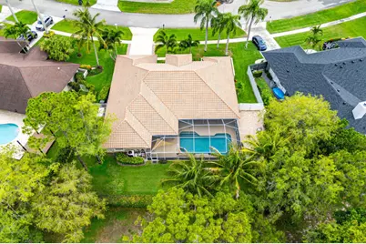 13546 Staimford Drive, Wellington, FL 33414 - Photo 37