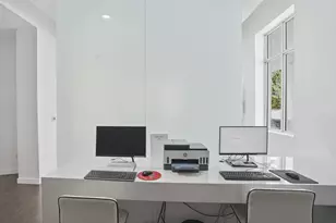 300 S Australian Ave, West Palm Beach, FL 33401 - Photo 35