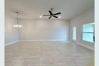 8642 Giovanni Avenue, Fort Pierce, FL 34951 - Photo 5