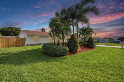 3754 Barkis Avenue, Boynton Beach, FL 33436 - Photo 3