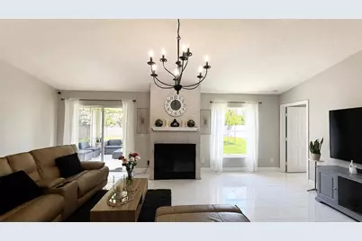 1002 SW Longfellow Road, Port Saint Lucie, FL 34953 - Photo 9
