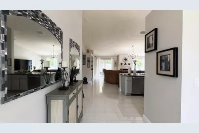 1002 SW Longfellow Road, Port Saint Lucie, FL 34953 - Photo 5