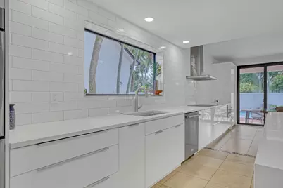 6532 Via Rosa, Boca Raton, FL 33433 - Photo 13