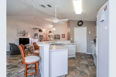 1360 10th Manor, Vero Beach, FL 32960 - Photo 7