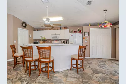 1360 10th Manor, Vero Beach, FL 32960 - Photo 5